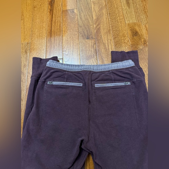 Lululemon Burgundy Jogger - Picture 7 of 9